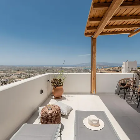 Eartha Horizon Naxos