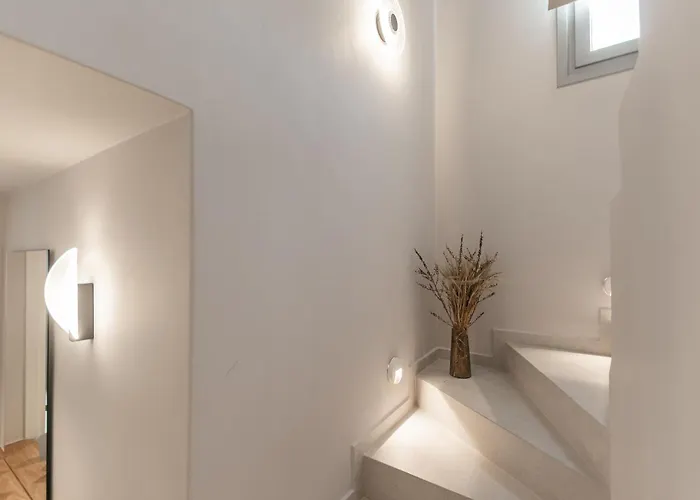 Eartha Horizon Naxos