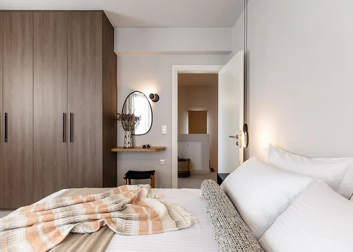 Eartha Horizon Naxos Naxos City