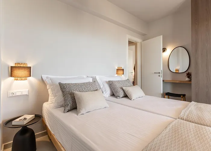 Eartha Horizon Naxos * Naxos City